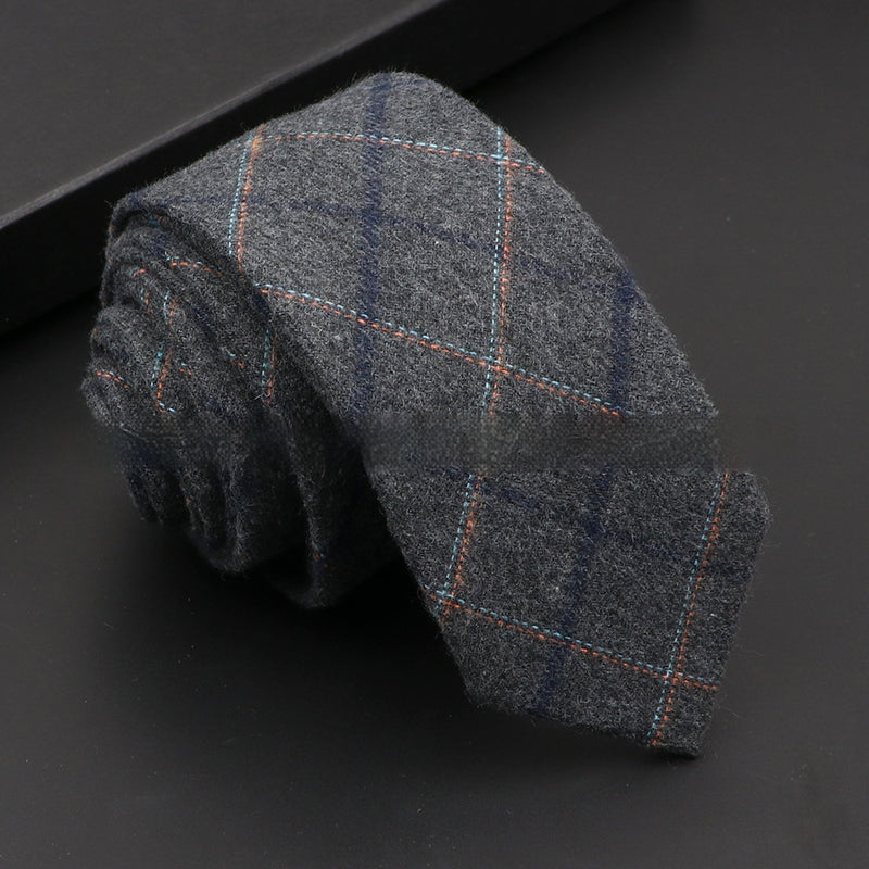 Artificial Wool Tie