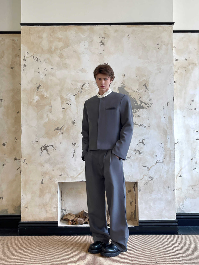 Wide-Shoulder Suit