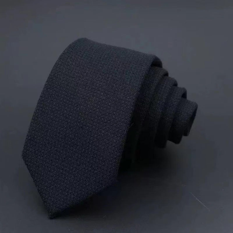 Solid Men’s Tie