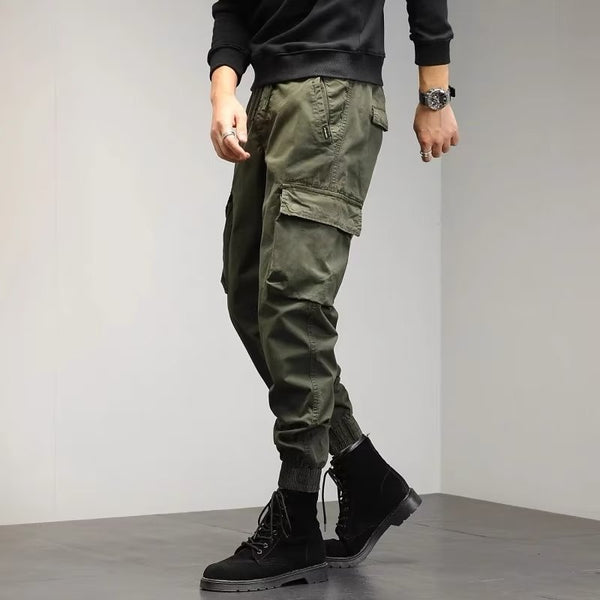 Ankle-Banded Pants