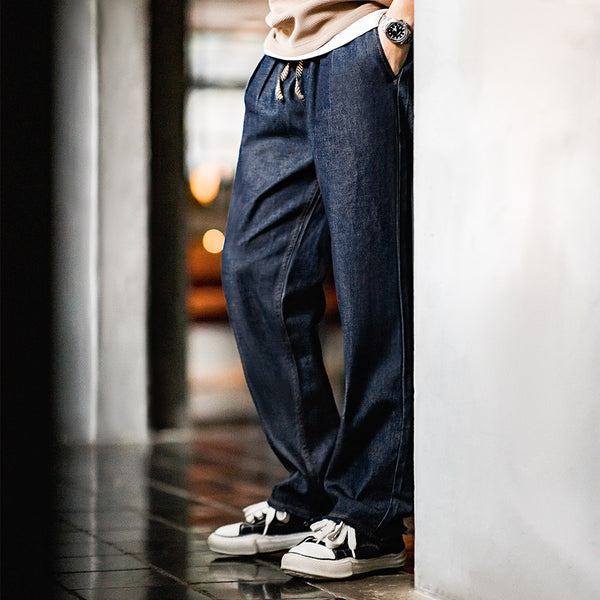 Double Pleated Jeans