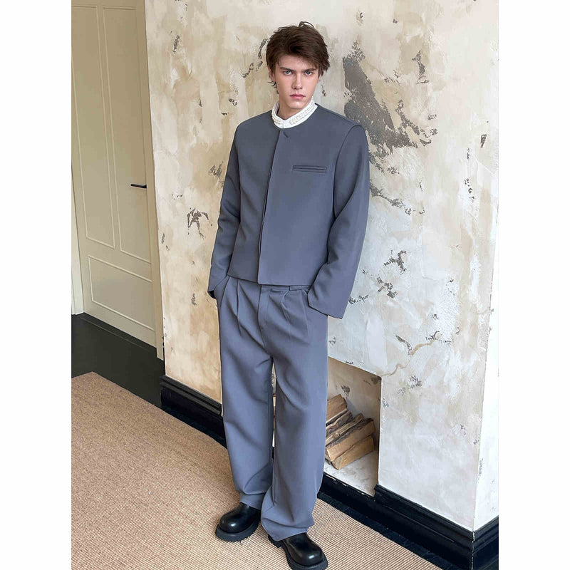 Wide-Shoulder Suit